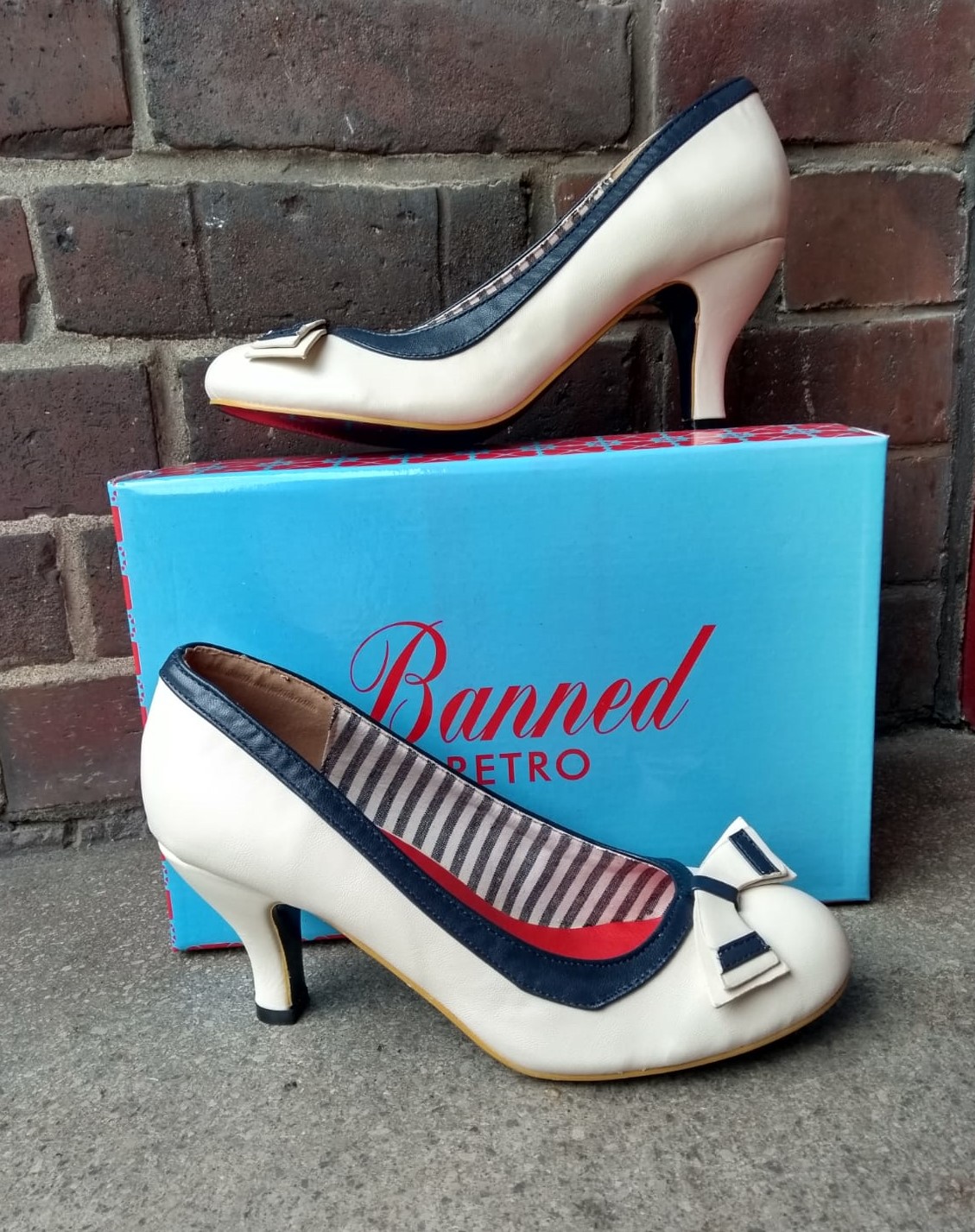 Banned Sparkle Falls Sailor Pumps  - Gr. 36-